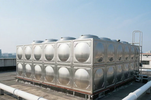 清潔駐馬店不銹鋼水箱外部時有哪些注意事項？